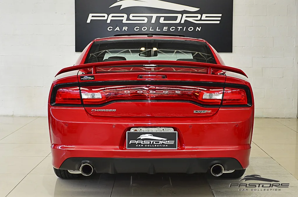 Dodge Charger SRT8