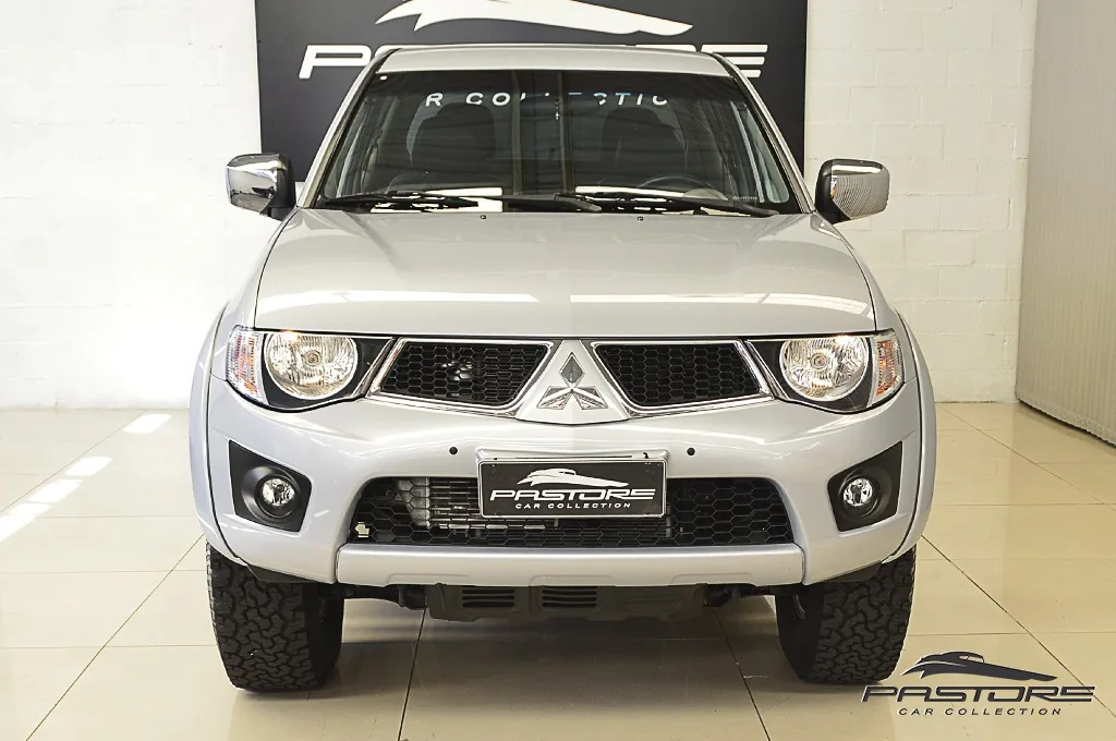 Mitsubishi L200 Triton 3.2D AT