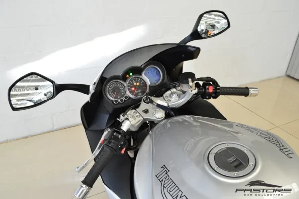 Triumph Sprint ST 1050