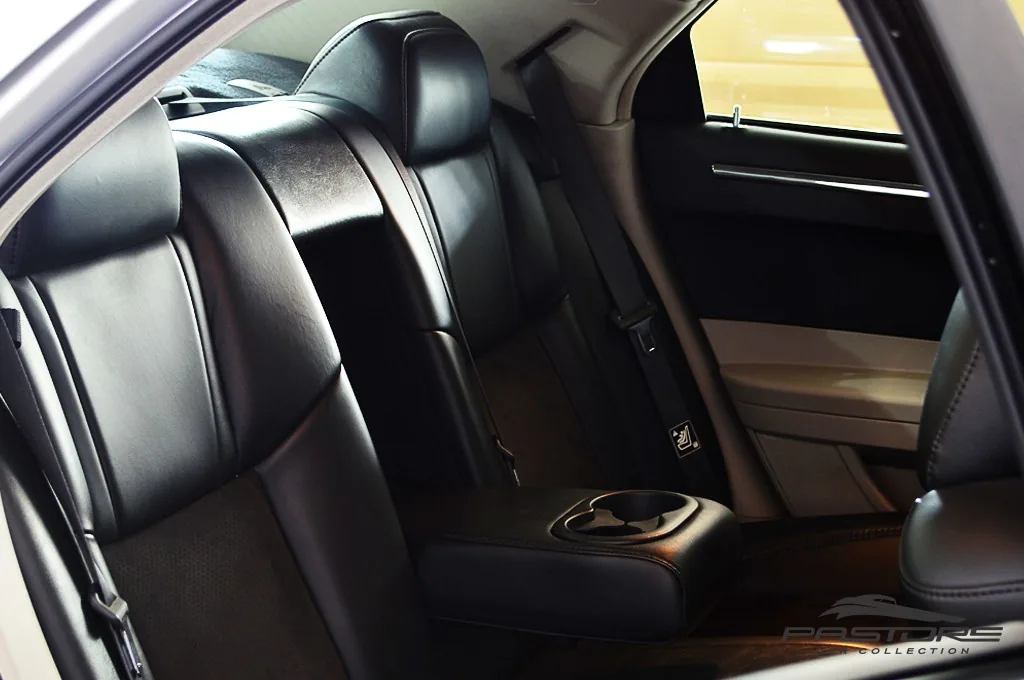 Chrysler 300C SRT8