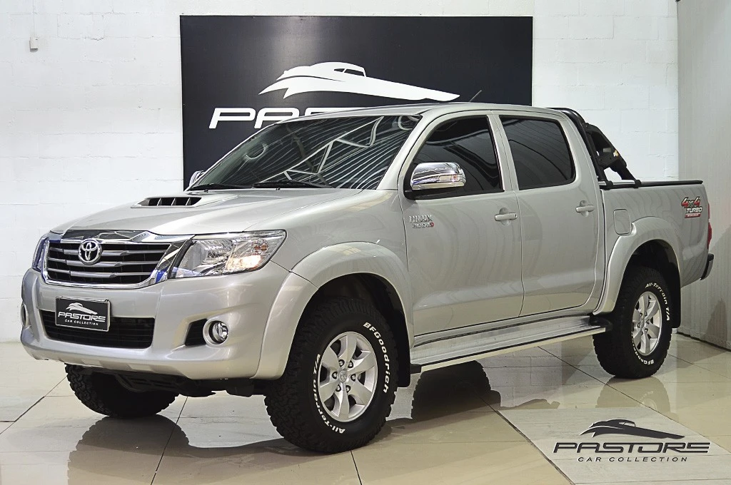 Toyota Hilux CD 4X4 SRV AT