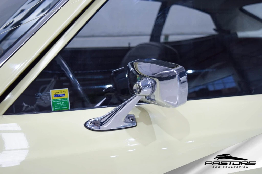 Ford Maverick Super V8