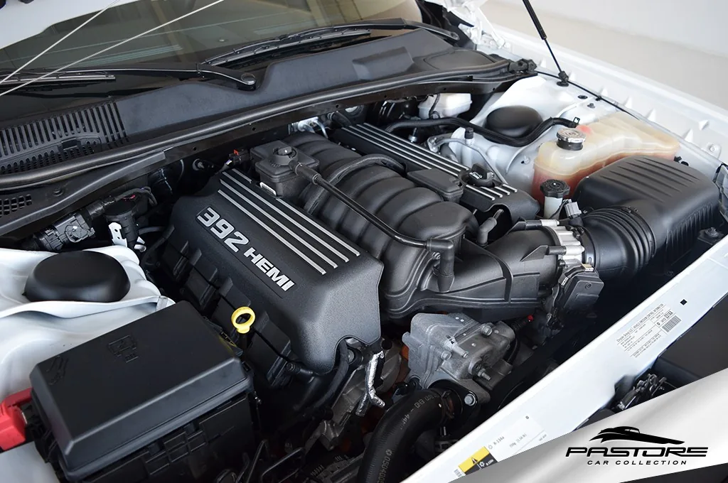 Dodge Challenger SRT8