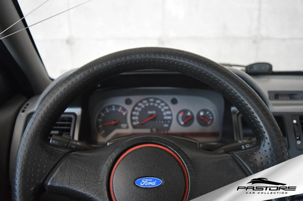 Ford Escort XR3 2.0i