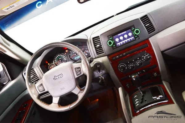 Jeep Grand Cherokee Limited 5.7 V8