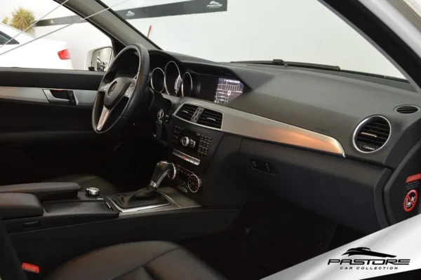 Mercedes-Benz C200 CGI Avantgarde