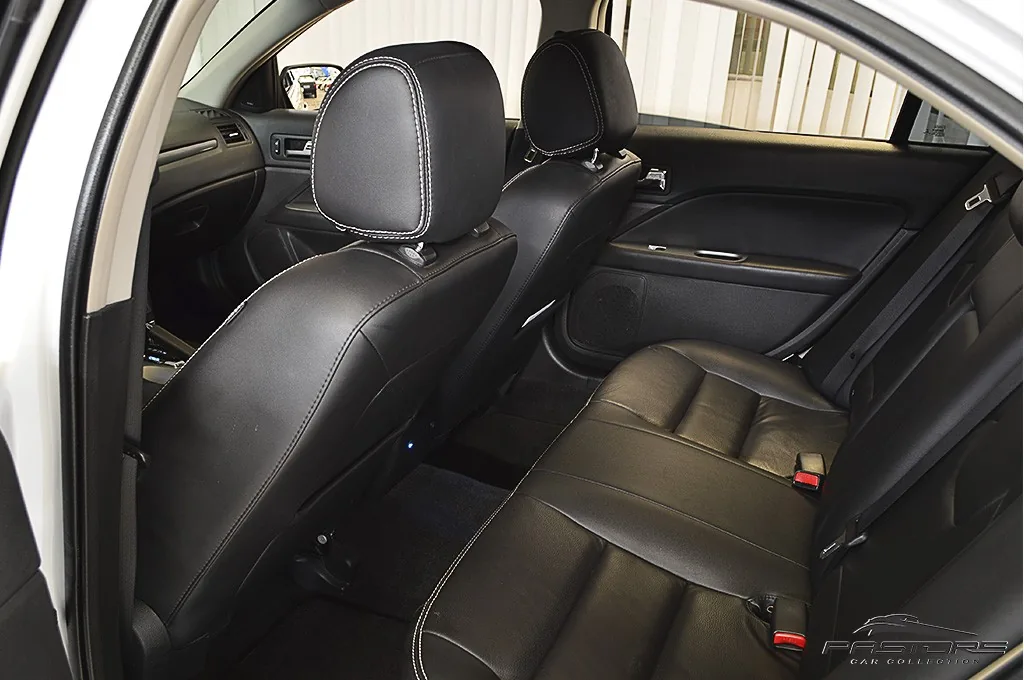 Ford Fusion V6 AWD