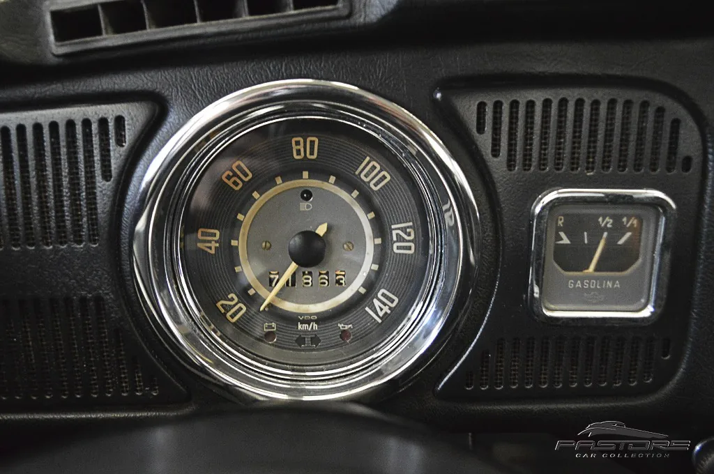 VW Fusca 1300L
