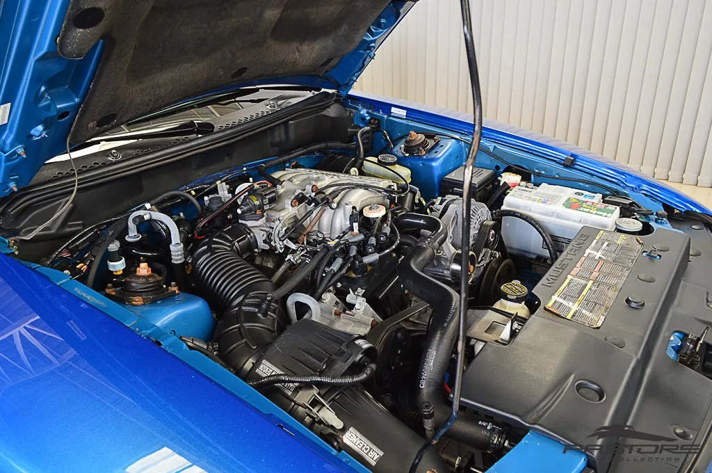 Ford Mustang 3.8 V6
