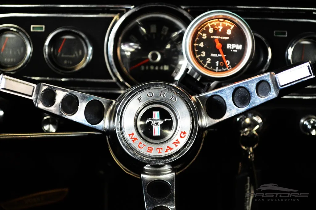Ford Mustang Hard Top