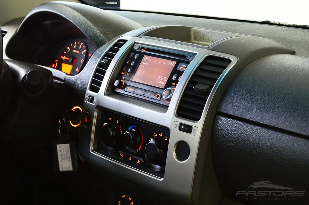 Nissan Frontier LE 2.5 TDI 4x4