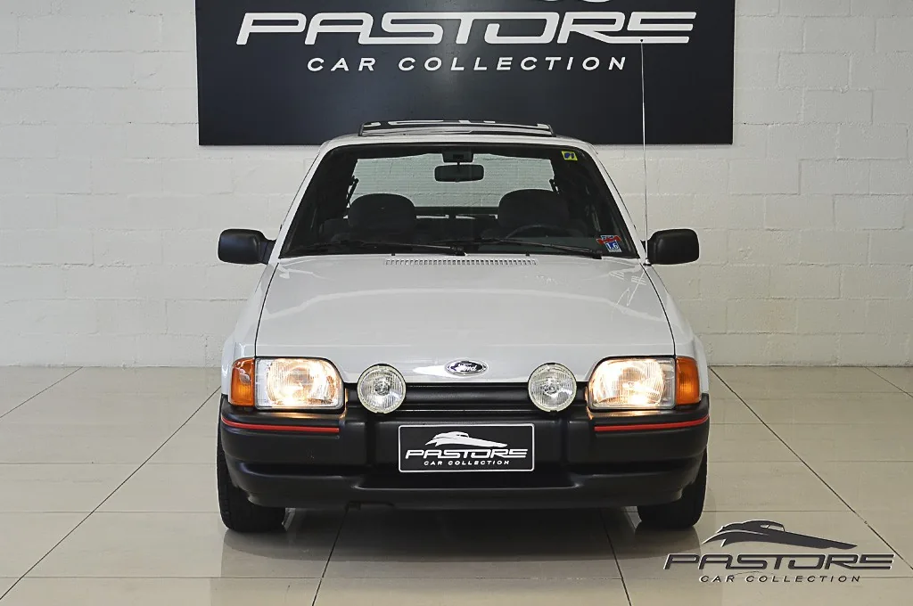 Ford Escort XR3