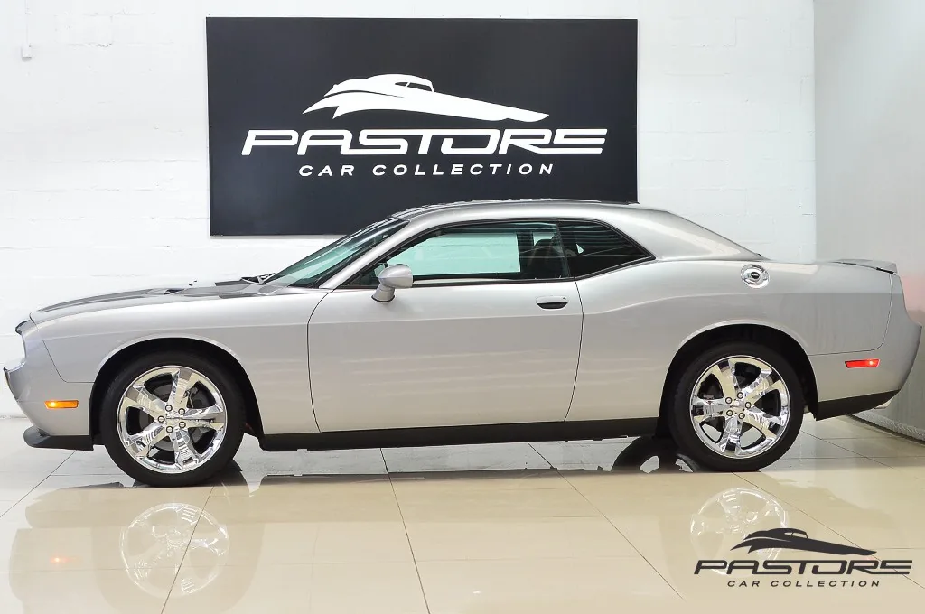 Dodge Challenger SXT Plus