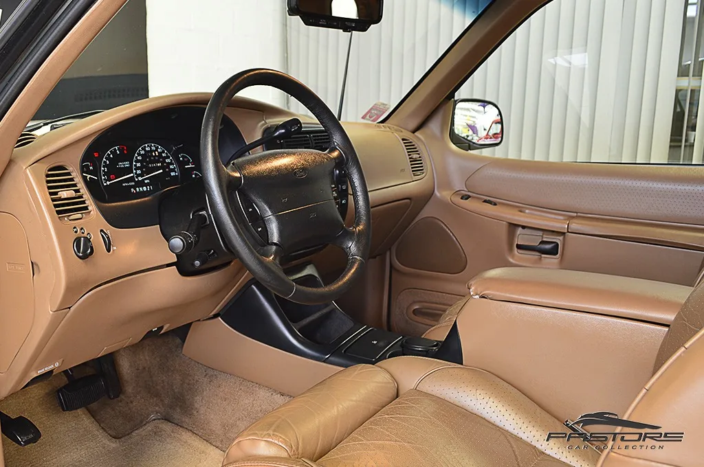 Ford Explorer Expedition XL 4WD