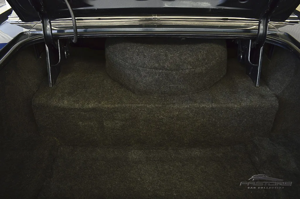 Ford Galaxie Landau