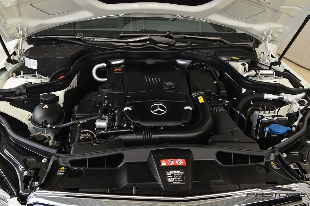 Mercedes-Benz E250 Avantgarde CGI