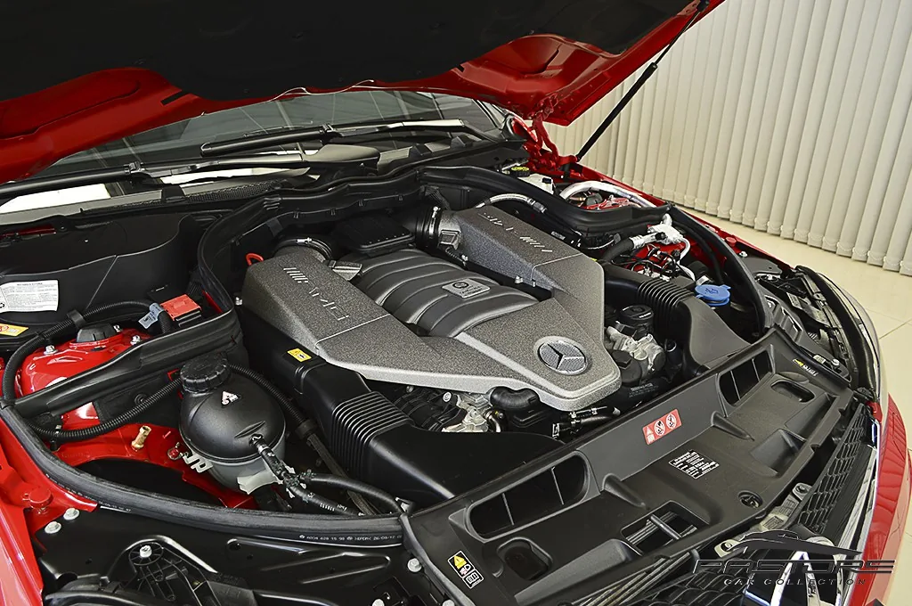 Mercedes-Benz C63 AMG Coupé