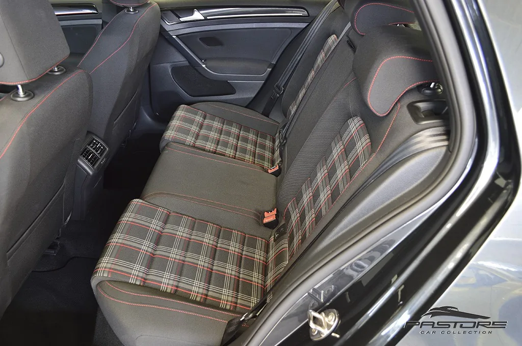 VW Golf GTI