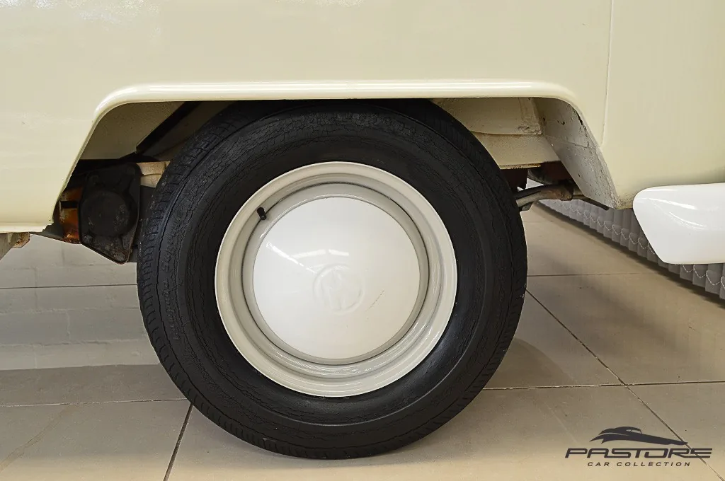 VW Kombi Standard