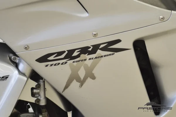 Honda CBR 1100XX Super Blackbird