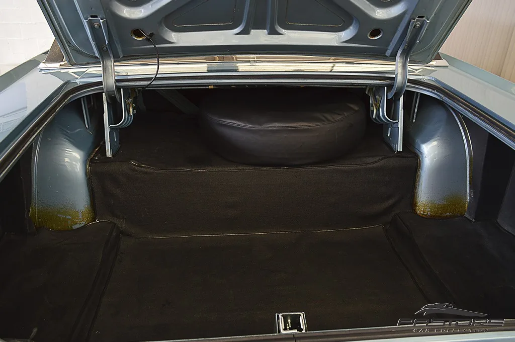 Ford Galaxie LTD