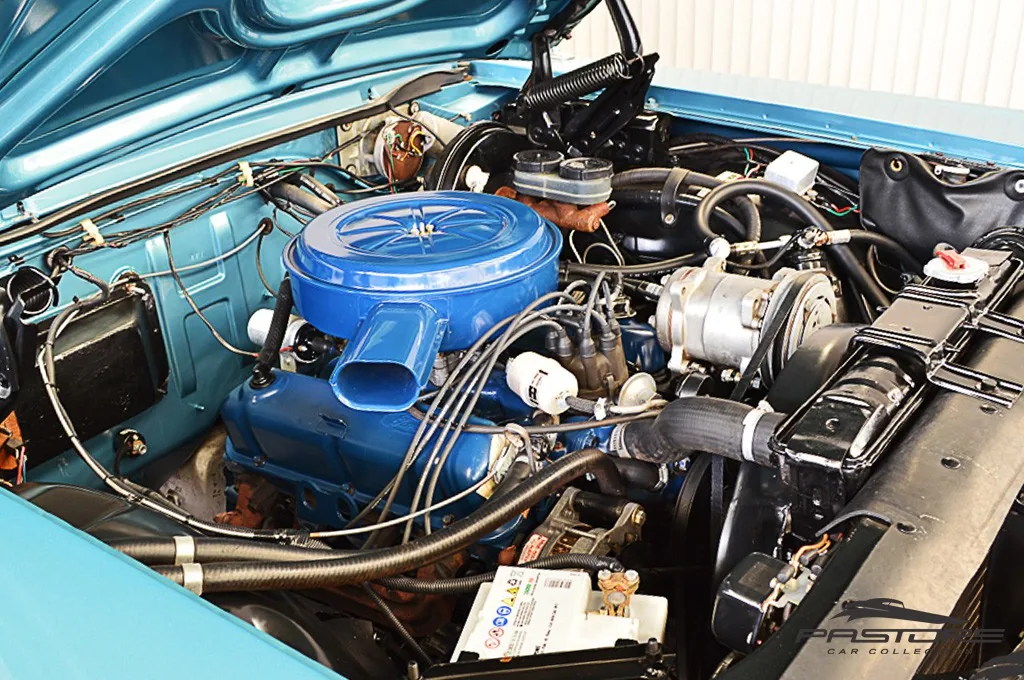 Ford Galaxie LTD