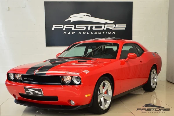Dodge Challenger SRT8