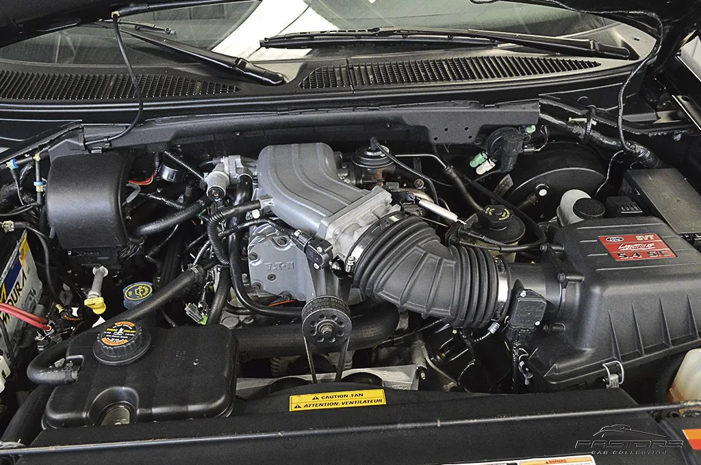 Ford F-150 SVT Lightning