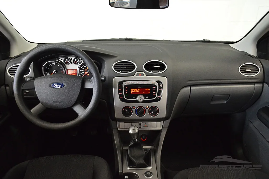 Ford Focus GLX 2.0
