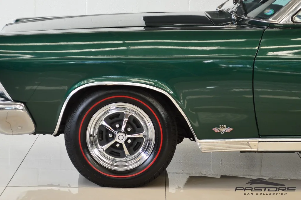 Ford Fairlane 500