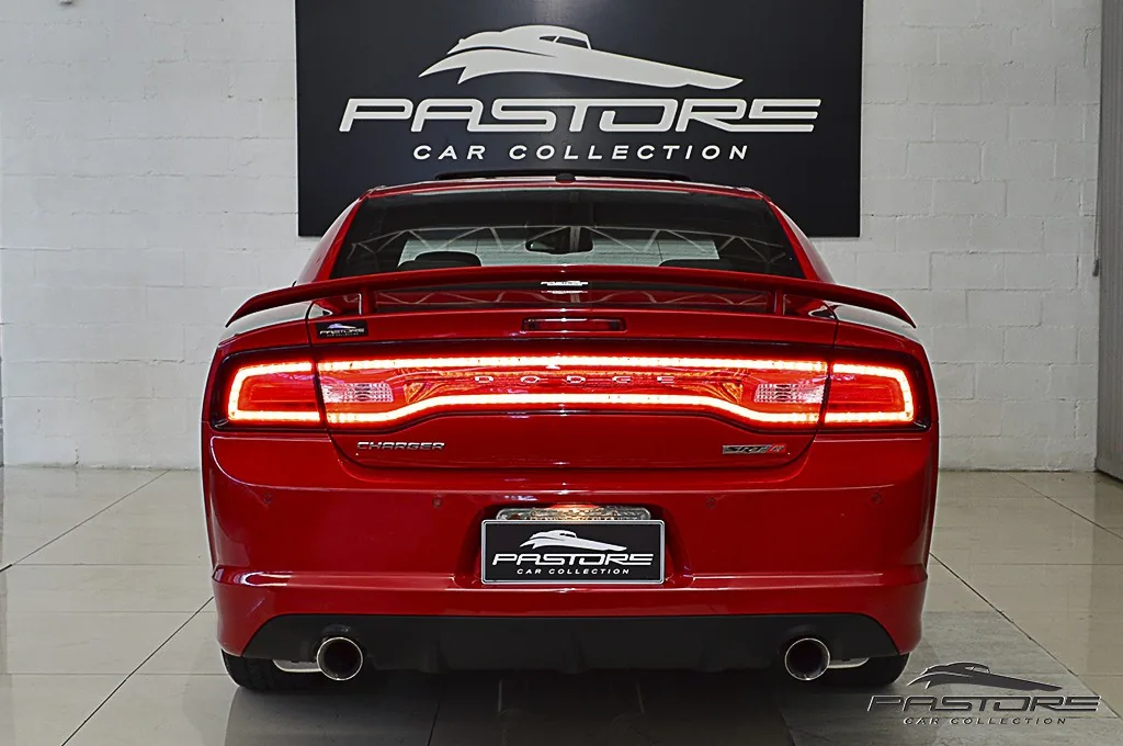 Dodge Charger SRT8