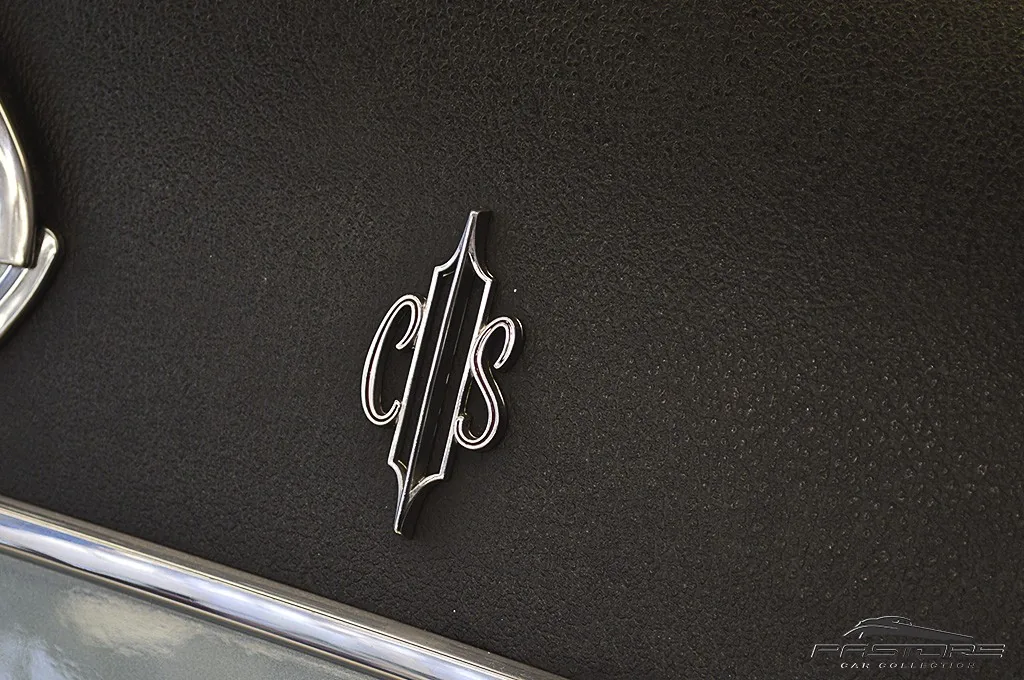 Oldsmobile Cutlass Supreme