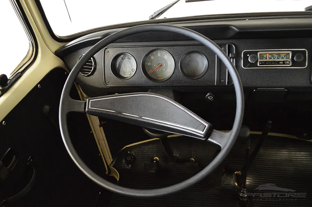 VW Kombi Standard