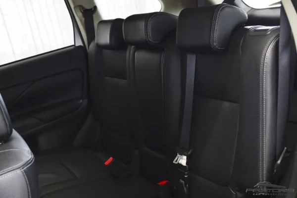 Mitsubishi All New Outlander GT