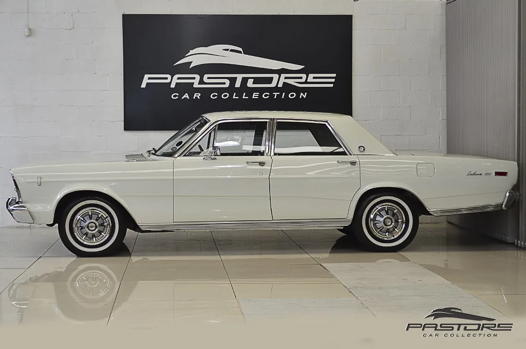 Ford Galaxie