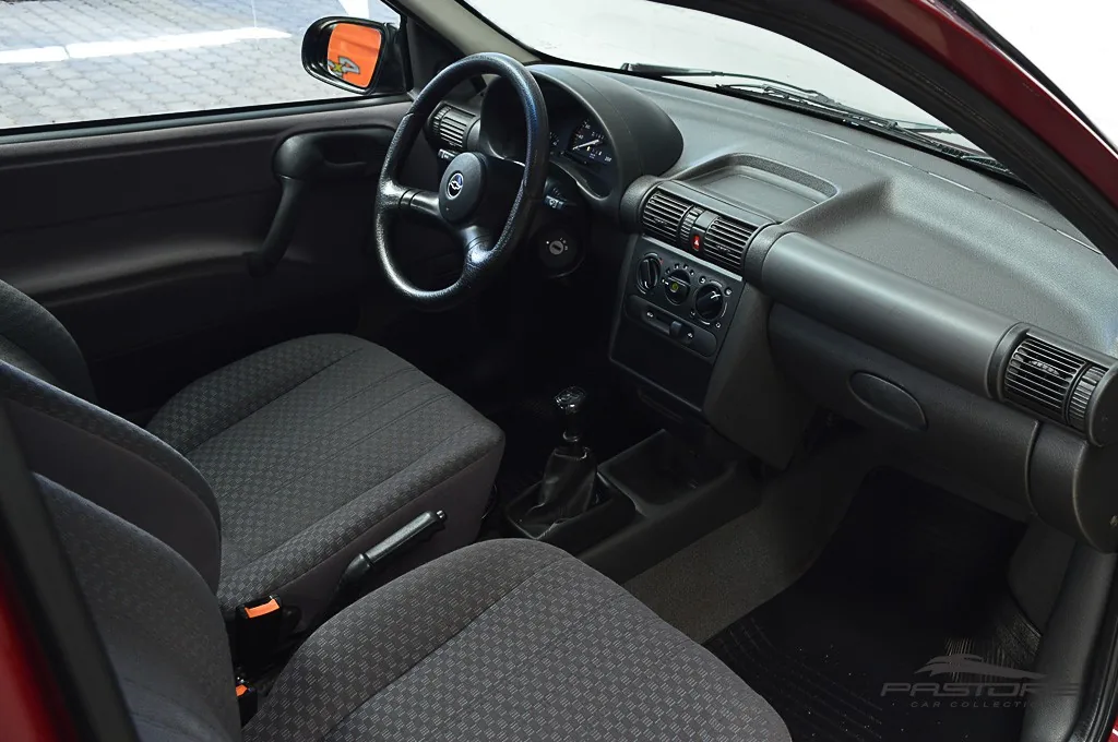 GM Corsa Wind