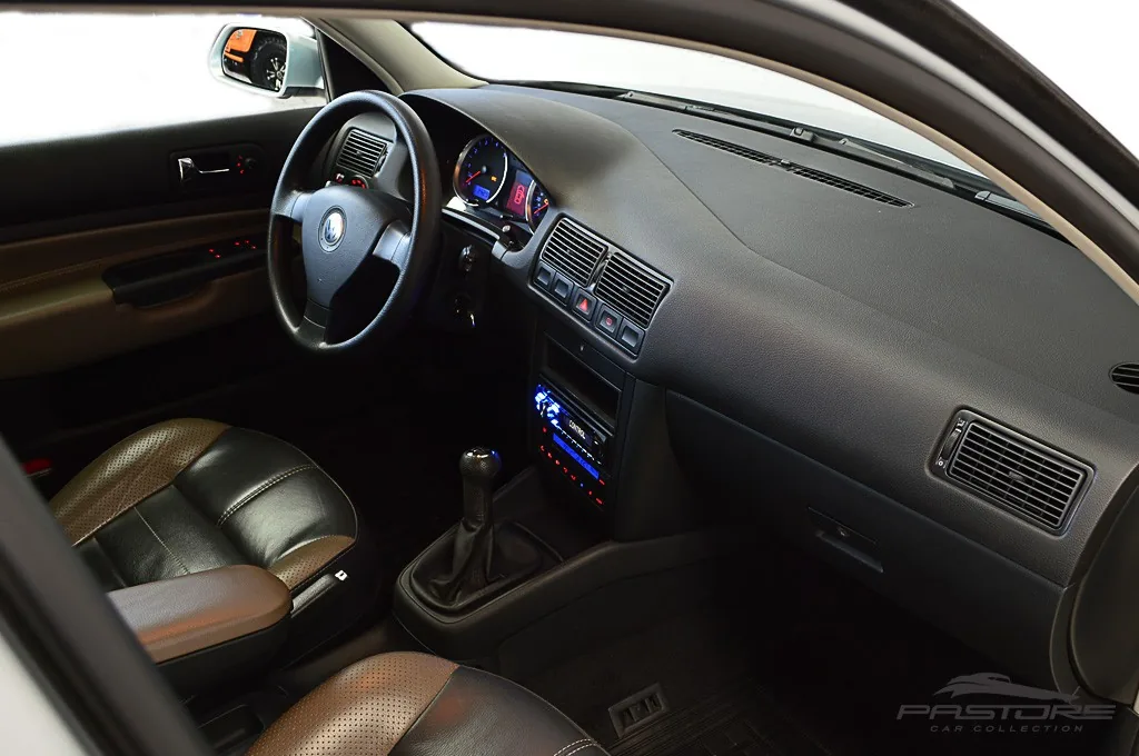 VW Golf 1.6 Sportline