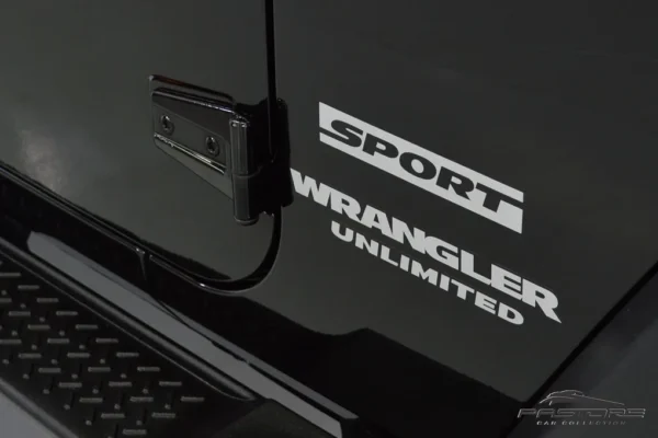 Jeep Wrangler Unlimited Sport