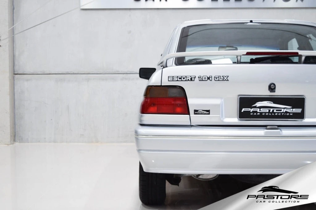Ford Escort 1.8i GLX