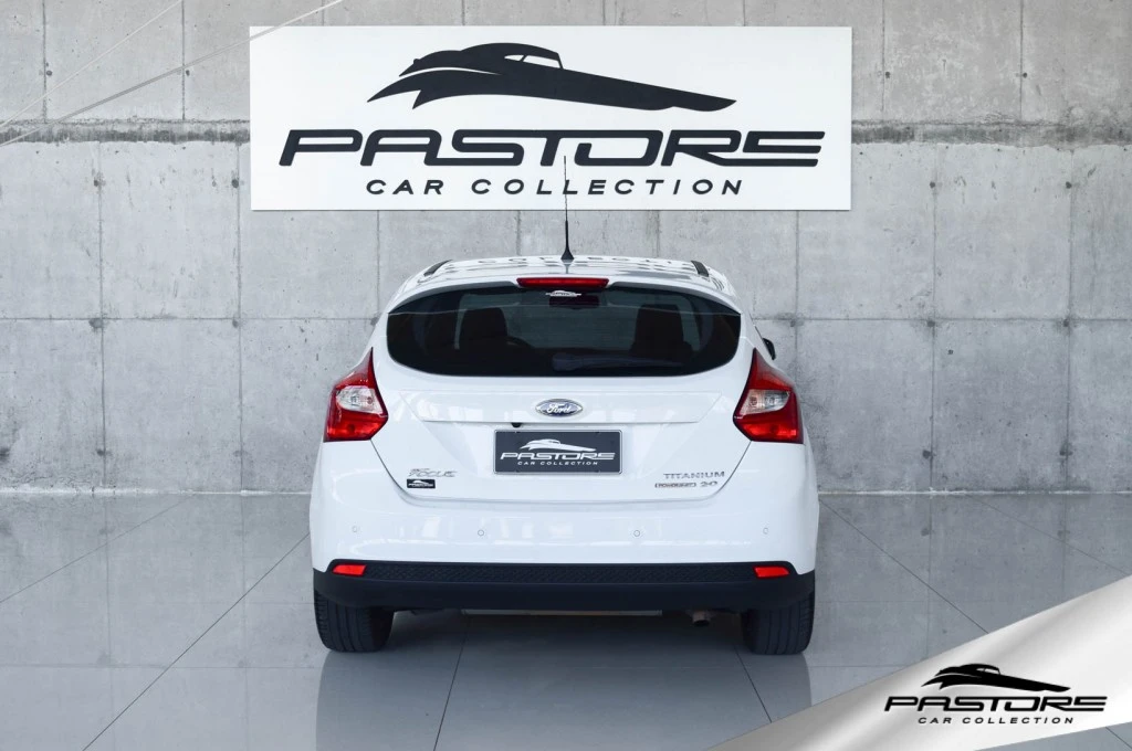 Ford Focus Titanium Hatch