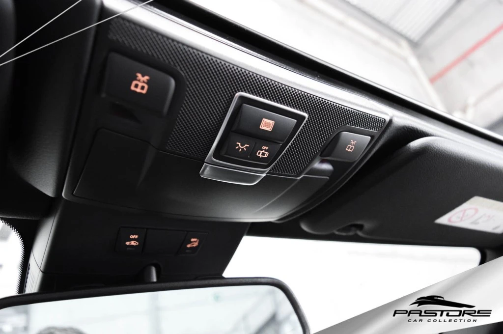 Mercedes-Benz SL63 AMG