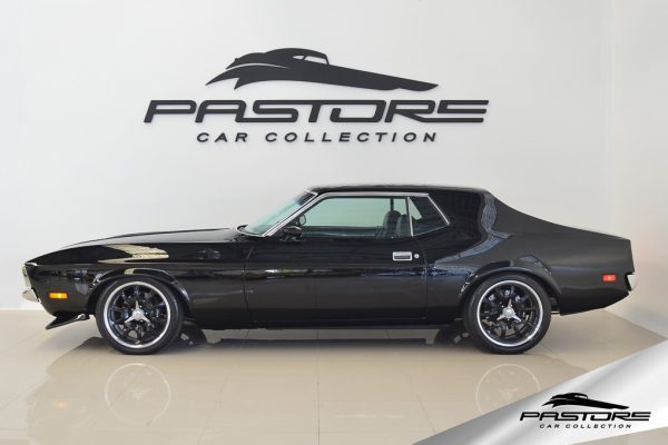 Ford Mustang Grande (R. Yates)