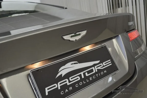 Aston Martin DB9 6.0 V12