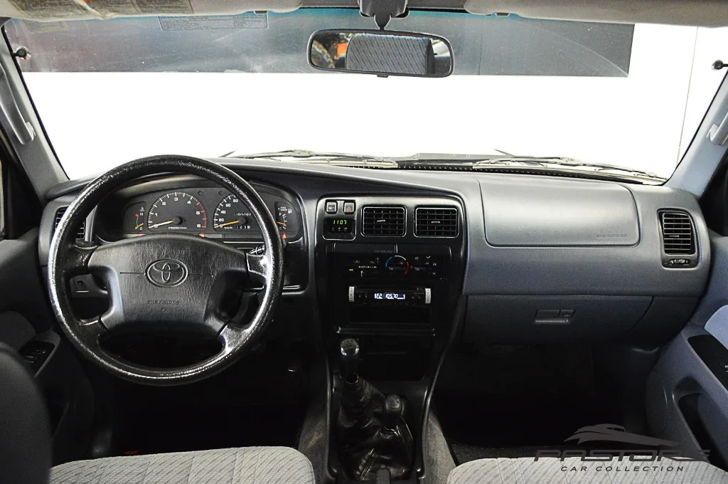 Toyota Hilux SW4