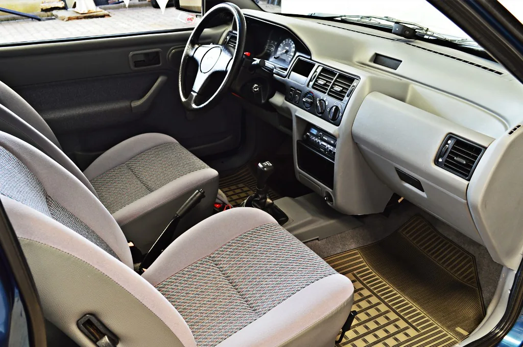 Ford Escort 1.6 GL
