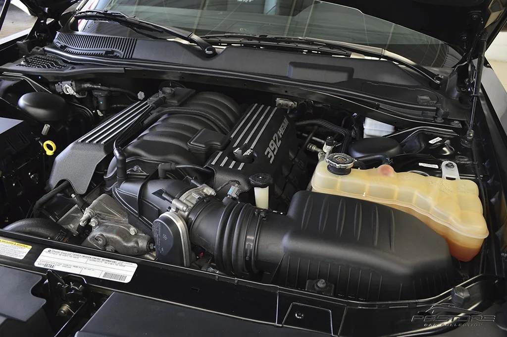 Dodge Challenger 392 SRT8
