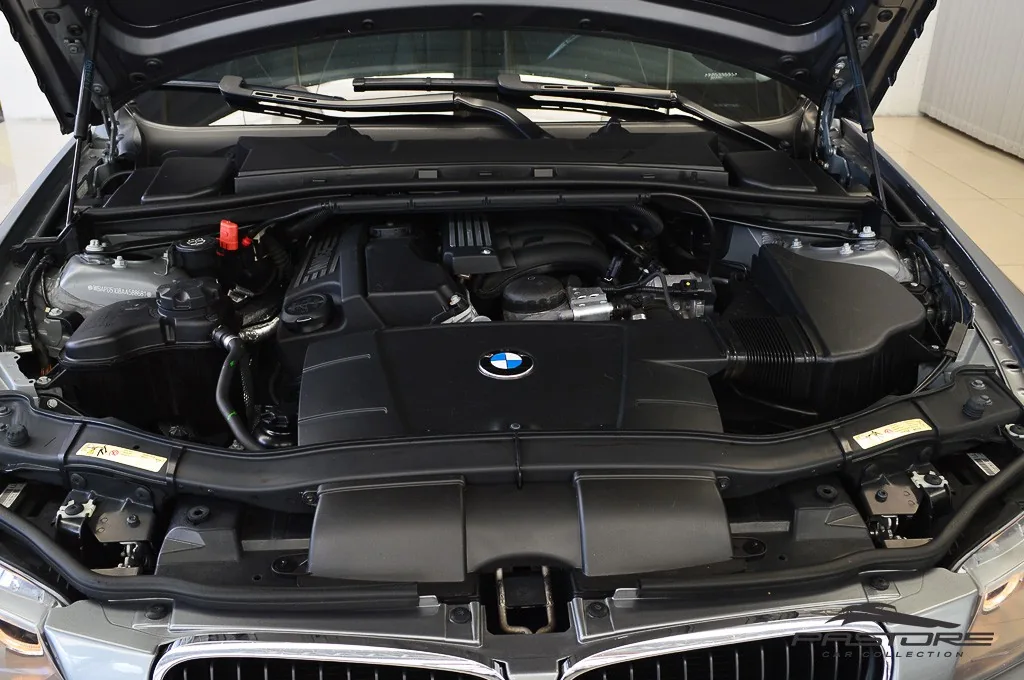 BMW 320i TOP