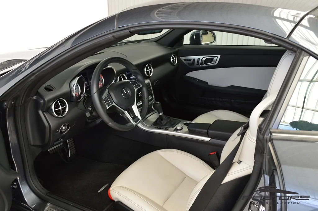 Mercedes-Benz SLK 200 CGI