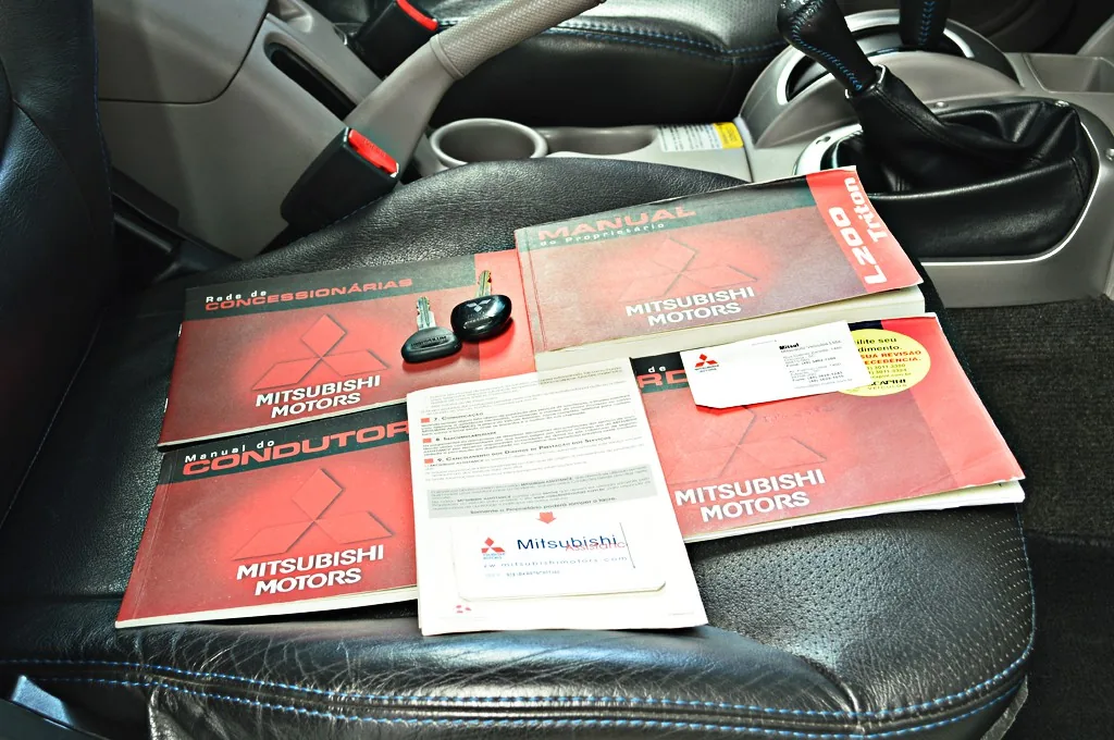 Mitsubishi L200 Triton 3.2D AT