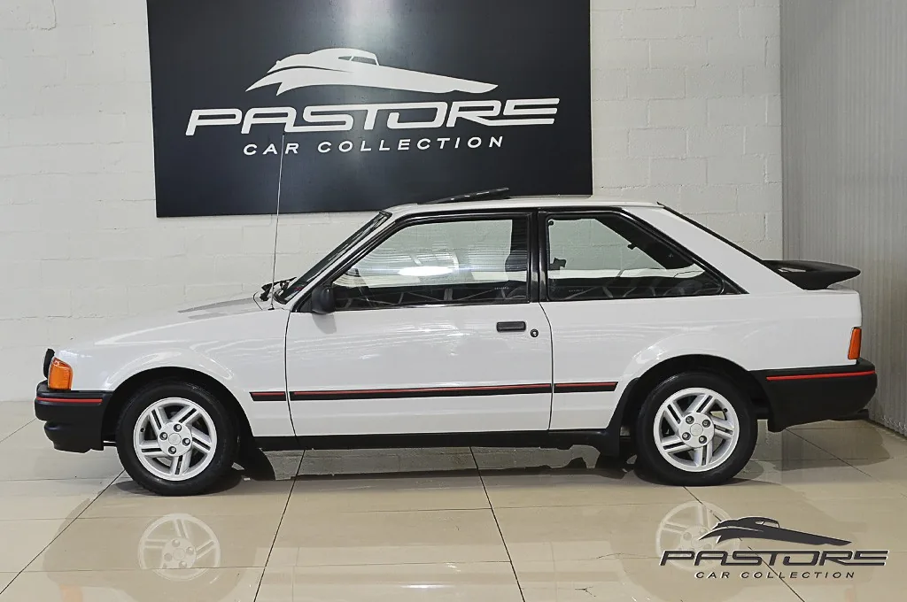 Ford Escort XR3